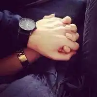  不是穿上情侣装就可装情侣一对情侣qq头像