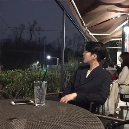  唯美清纯情侣头像小清新一对两张,细品才解我们相爱