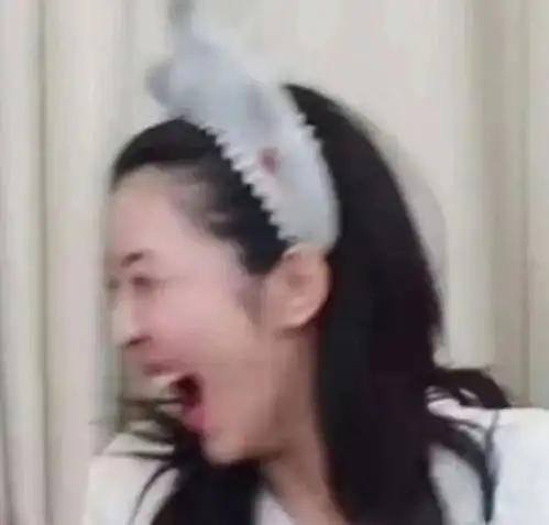 有没有那种看上去积极阳光的女生头像风景类的谢谢