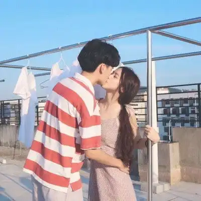  假装爱你的男人,这4个行为会出卖他,别傻傻不知道