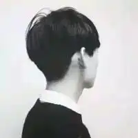  谁有这个情侣头像