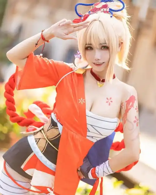  爷真美cosplay超还原原神各角色