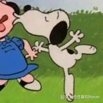  有哪些一张是小女孩另一张是猫或者狗的情侣头像呐