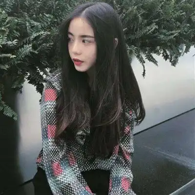 2018独一无二的夏季女生微信头像我还是很喜欢你舍不得离开你