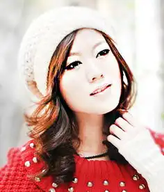  求情侣头像的女方头像