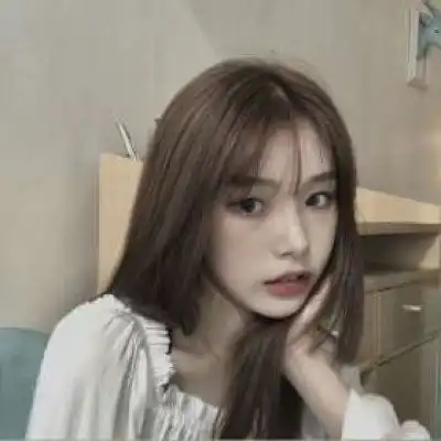  可爱头像女生萌萌哒在乎你的人口袋总有糖