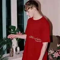  高清欧美情侣头像潮流最新欧美潮流时尚情侣头像两张