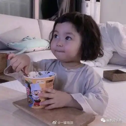  胖胖的女孩可以有多好看这也太可爱了叭