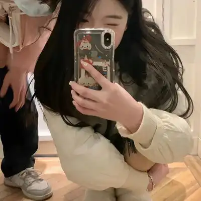  2023最新贴心温暖真人情侣头像