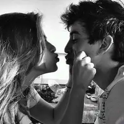  情侣间最浪漫的60件事做过十件以上的都结婚了你呢