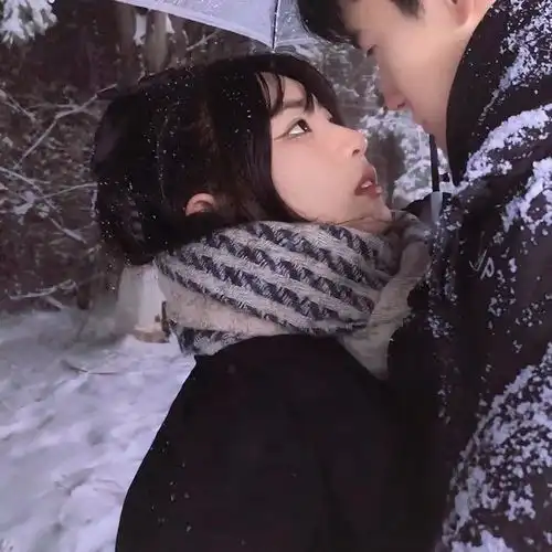  情侣头像未来无可眷恋