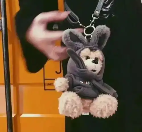  即刻开拍少女心榨裂萌物兔兔熊充电宝礼盒装10000ma大容量圣诞礼物知道送什么