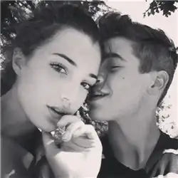  qq情侣头像唯美我饱受非议你若爱我必然信我