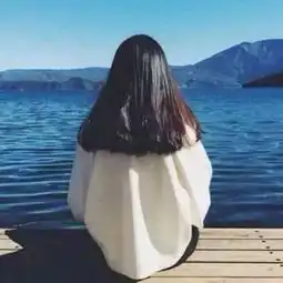  求这张图片情侣头像