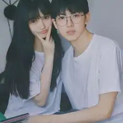  情侣头像他若心里有你,离得再远也会去找你