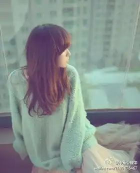  请问图片上是什么发型呀.