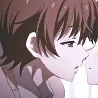  情侣接吻头像一对两张校园情侣