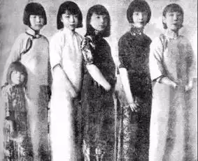  奉系军阀首领张作霖,发迹医巫闾山脚下,而且六位夫人中竟有三位是北镇人