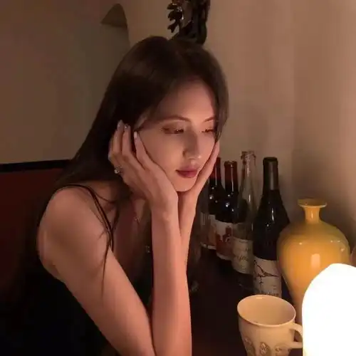  情头现在的我你爱答不理,以后的我你高攀不起