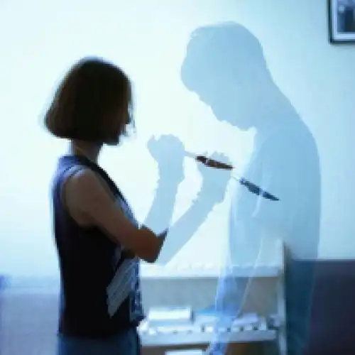  原创对前任最狠的复仇春风十里,不如你,滚出心底