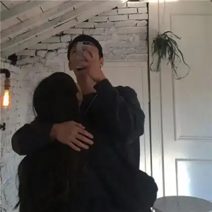  好看韩国情侣头像,我一直从未走远