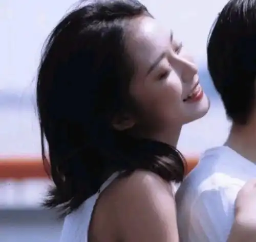  126张甜死人的情侣头像,太污了必收藏