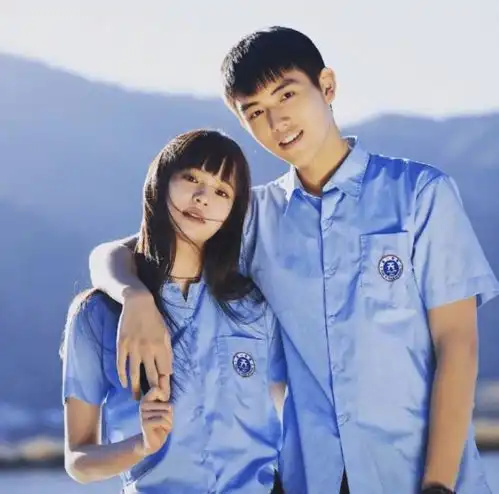  欧阳娜娜陈飞宇恋情实锤一件外套相互穿,情侣头像被曝光