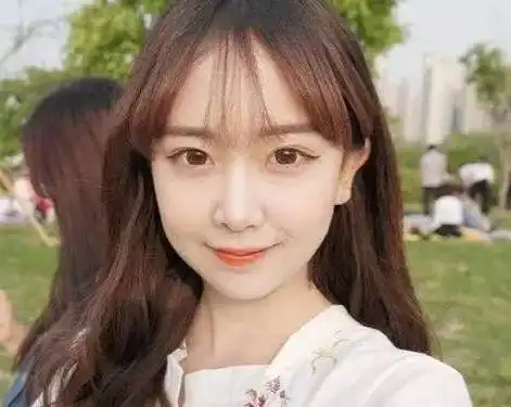  遮得住大额头,修得了长脸这发型绝了搜狐时尚搜狐网