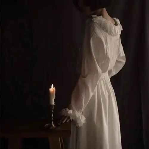  文案都会腻,只是有人选择继续相伴,有人选择分道扬镳