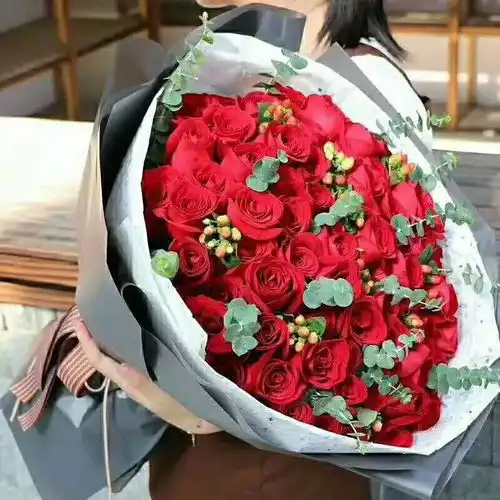  亲七夕情人节玫瑰大牌抢购仅需2.99元,浪漫就是这样任性...