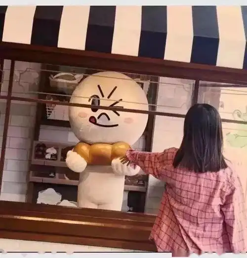  情侣头像两张配对真人情侣头像