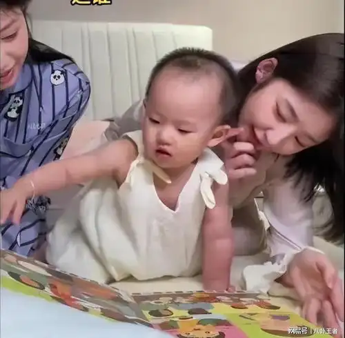  父爱如山黄一鸣减少直播,把时间给孩子,王思聪认下女儿给房给钱