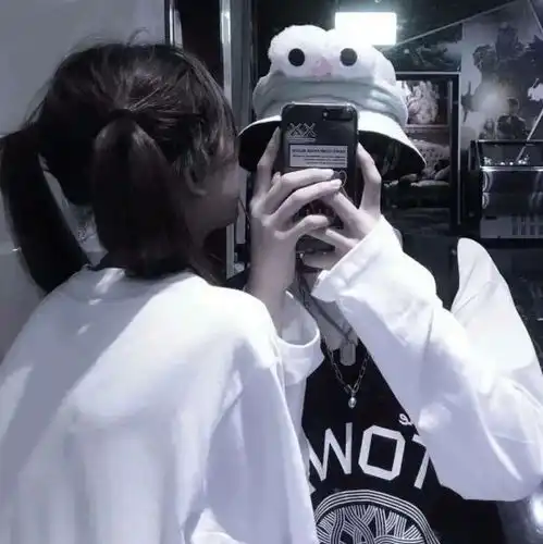  愿意聊这3个话题的男生,明显是看上你了,别错过了真爱