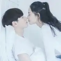  壁咚图片情侣头像唯美微信头像图片大全