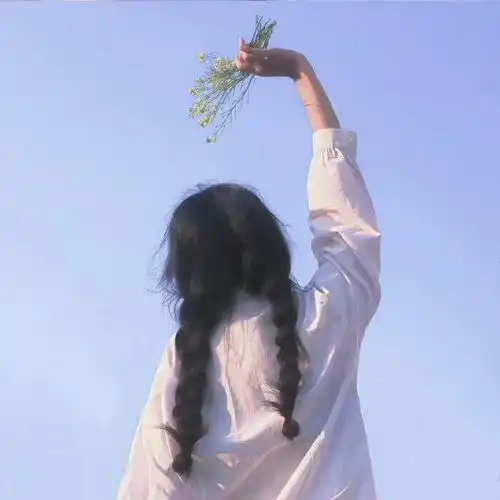  情侣头像l低情商我是单身狗,高情商智者不入爱河