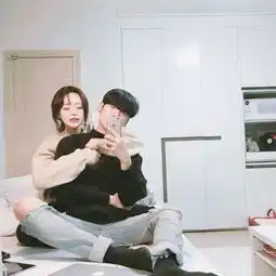  朝日遇一人,心念此一生