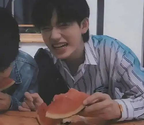  时代少年团闺蜜情侣头像亲测