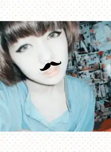  碎能帮我配一个情路头像如图