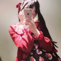  若问相思处,花开花落时