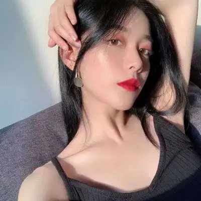  欧美高冷女神头像霸气后来再没那种执着和必要