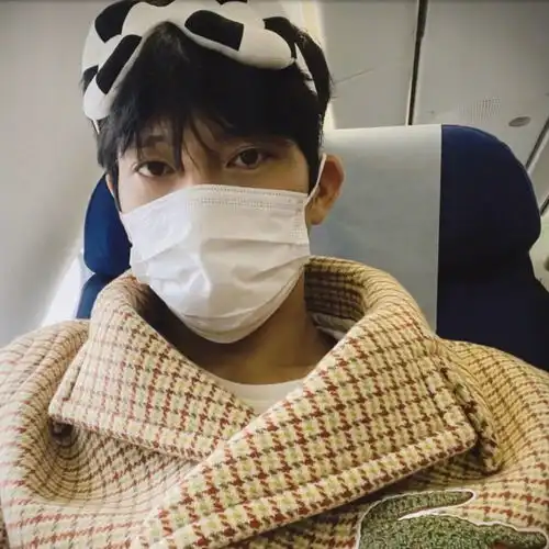  头像井柏然头像