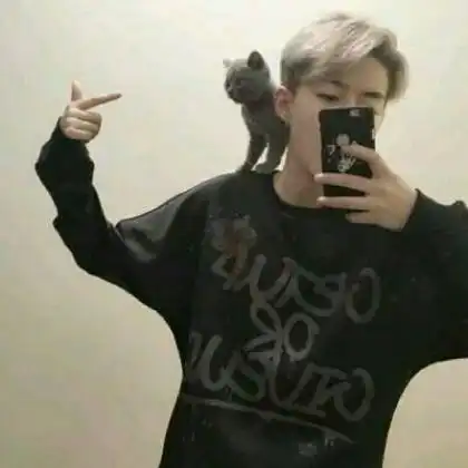  霸气超拽情头一男一女,天生硬气看起来很有野心的