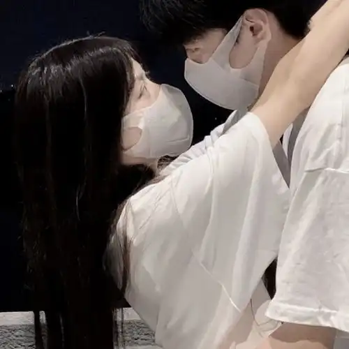  独一无二的情侣头像