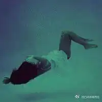  凹凸岛体育用品的微博微博