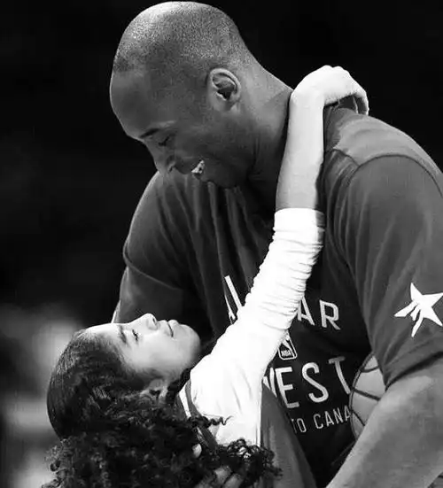  哀悼最像科比的吉安娜,曾因好胜心掀桌子,令父亲再度热爱篮球