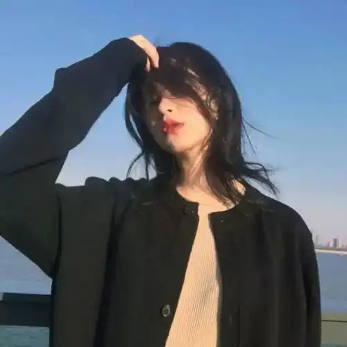 头像要把温柔跟可爱藏起来留给值得的人
