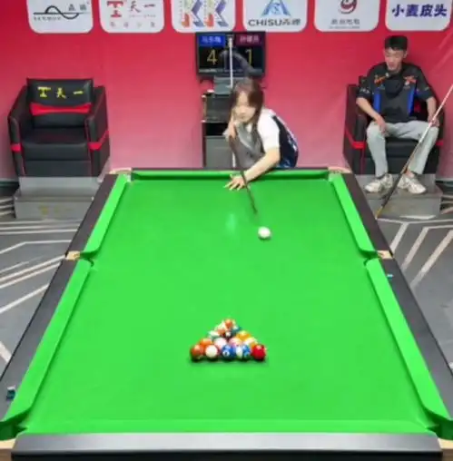 抖音b站最抽象的台球挑战赛,逗乐了全网几百万人