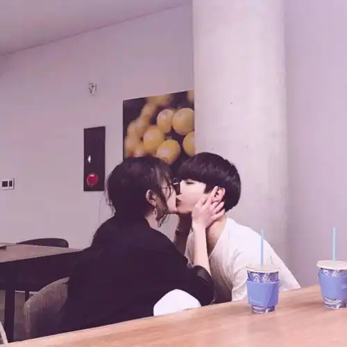  男生道歉,别再回哼三个技巧教你牢牢套住他的心