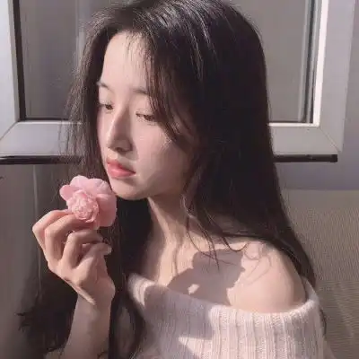  伤感头像女冷淡孤独2020新款伤感女头像高清