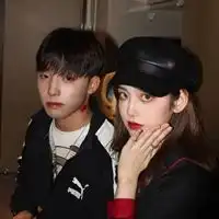  情侣一对一张头像最新情侣头像一人一张一对